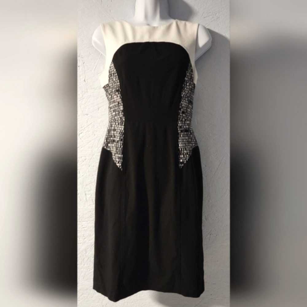 Calvin Klein Black & White Sleeveless Midi Sheath Dress - Women's Size 4
